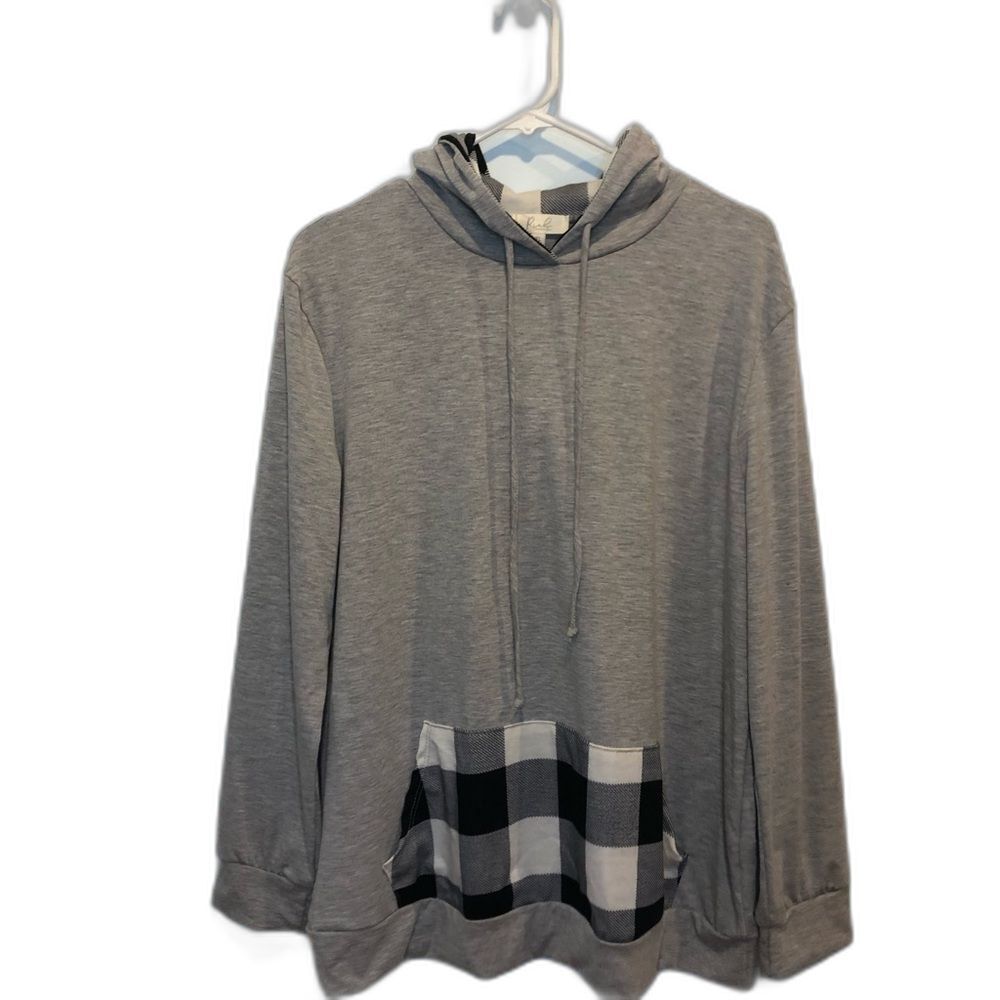 Riah Fashion NWOT gray hoodie sweatshirt w/ white & black check accents size XL